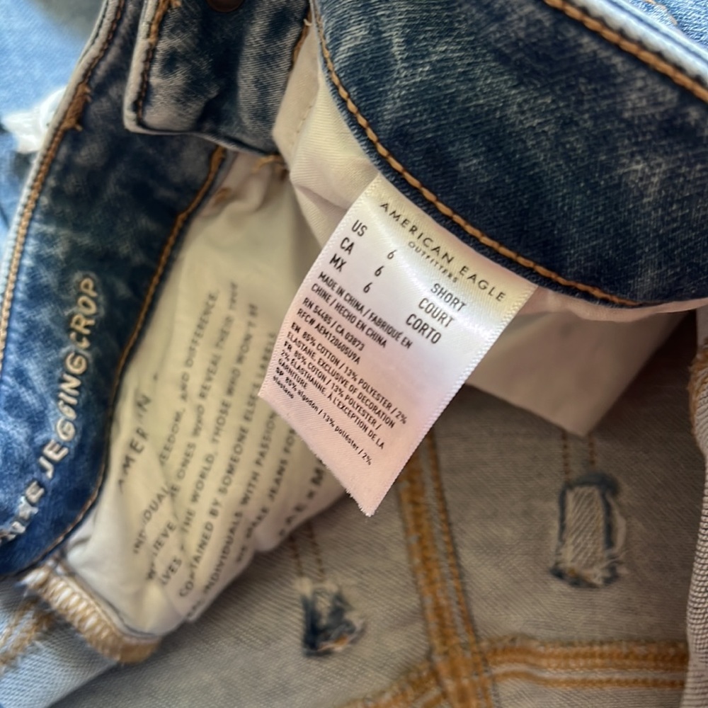 American Eagle Hi Rise Jegging Crop size 6 Short - Picture 5 of 5